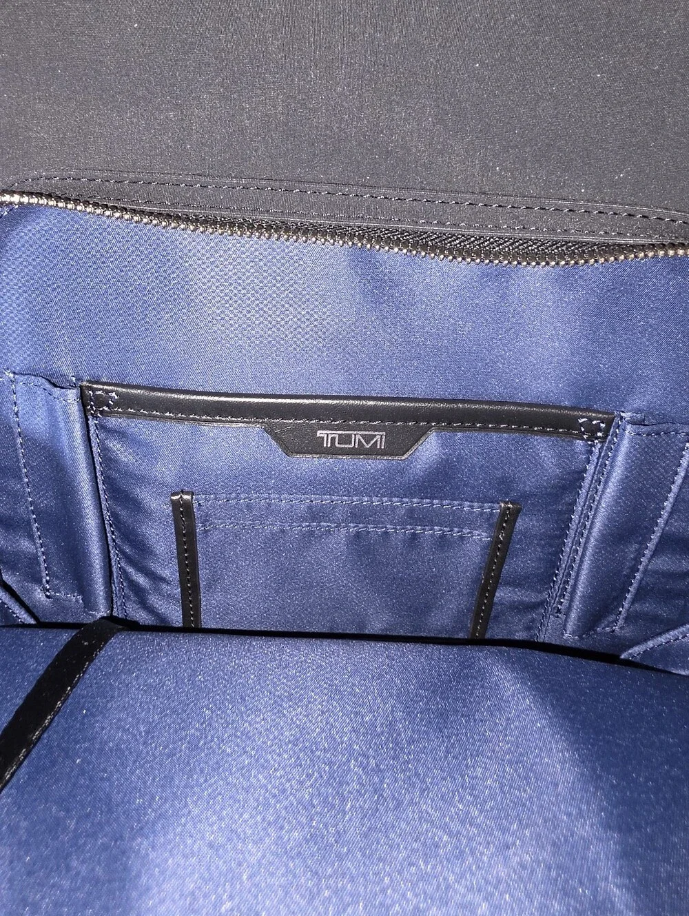 Tumi FIRE! NWOT! The Harrison Warren Backpack in Midnight Black. Sz OS. R2S!